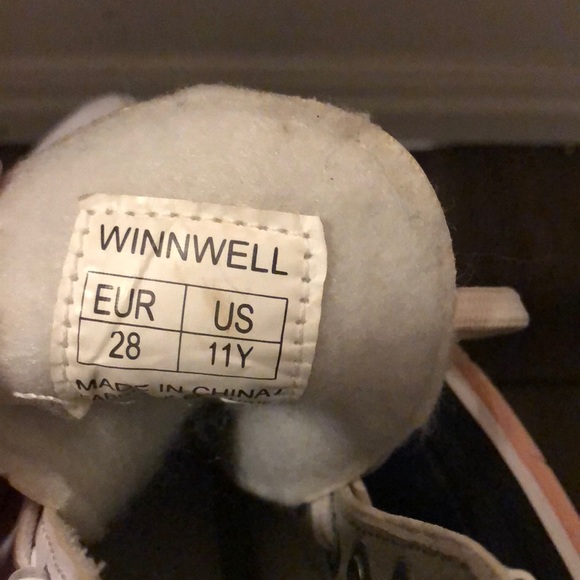 Girl skates - Picture 3 of 3